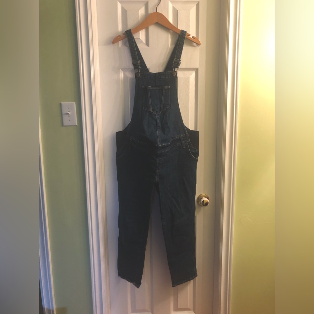 Maternity overalls from Old Navy! Super cute for the bump